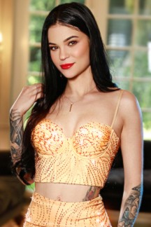 London Escorts Holly L.
